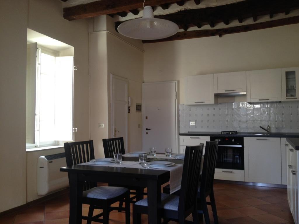 La Rondine Appartement Lucca Kamer foto