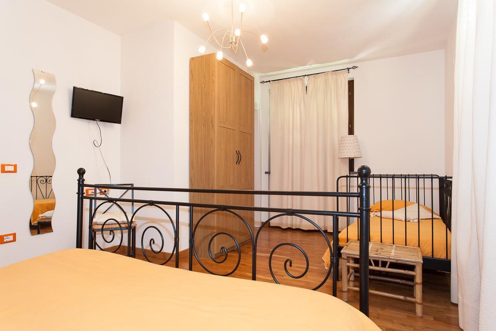 La Rondine Appartement Lucca Buitenkant foto