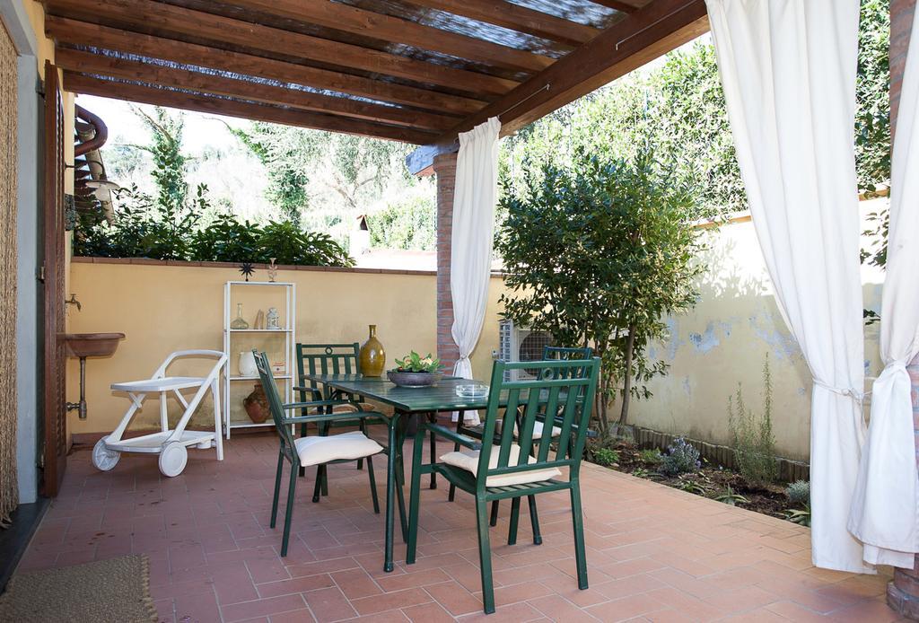La Rondine Appartement Lucca Kamer foto