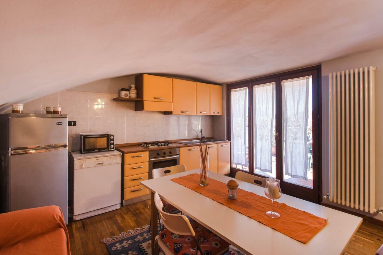 La Rondine Appartement Lucca Buitenkant foto